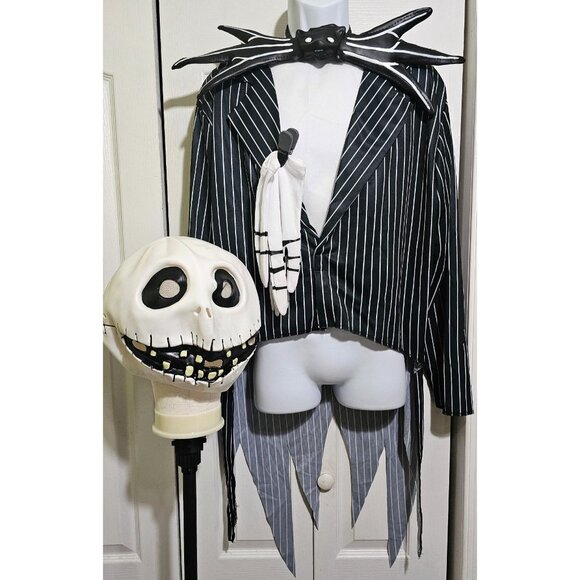 Jack Skellington Nightmare Before Christmas Costume Bat Bow Tie Gloves Mask Mens - Picture 1 of 11
